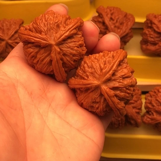 文玩核桃吊坠核桃