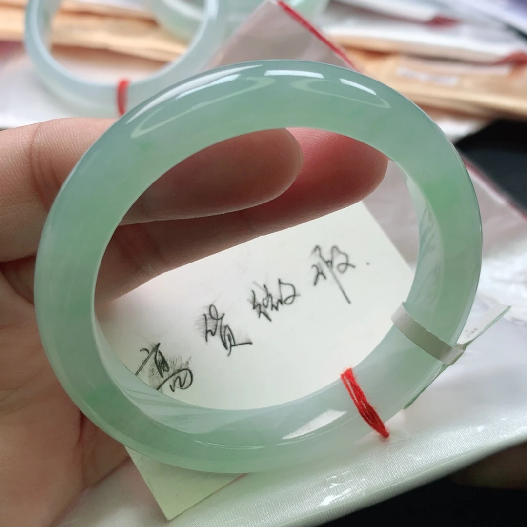 未镶嵌手镯翡翠缅甸52