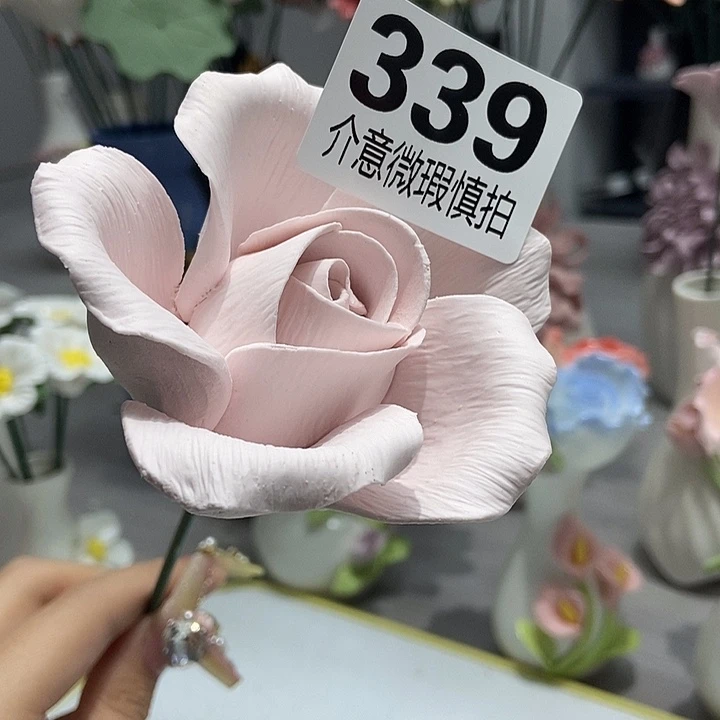 陶瓷纯手工捏花设计