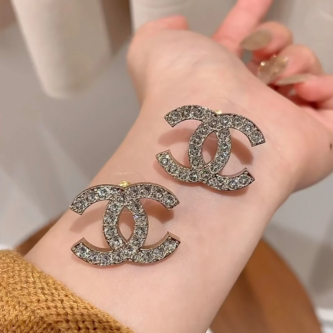 全新未使用 Chanel/香奈儿 耳钉气质时尚经典百搭金色