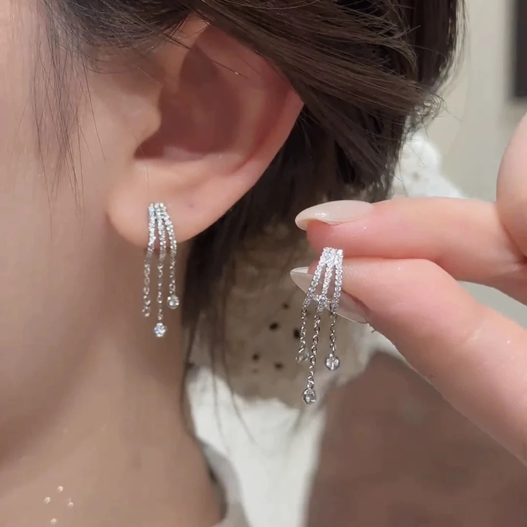 铜合金耳饰耳饰耳饰纯银流苏耳环小众银针耳钉气质耳饰女款轻奢