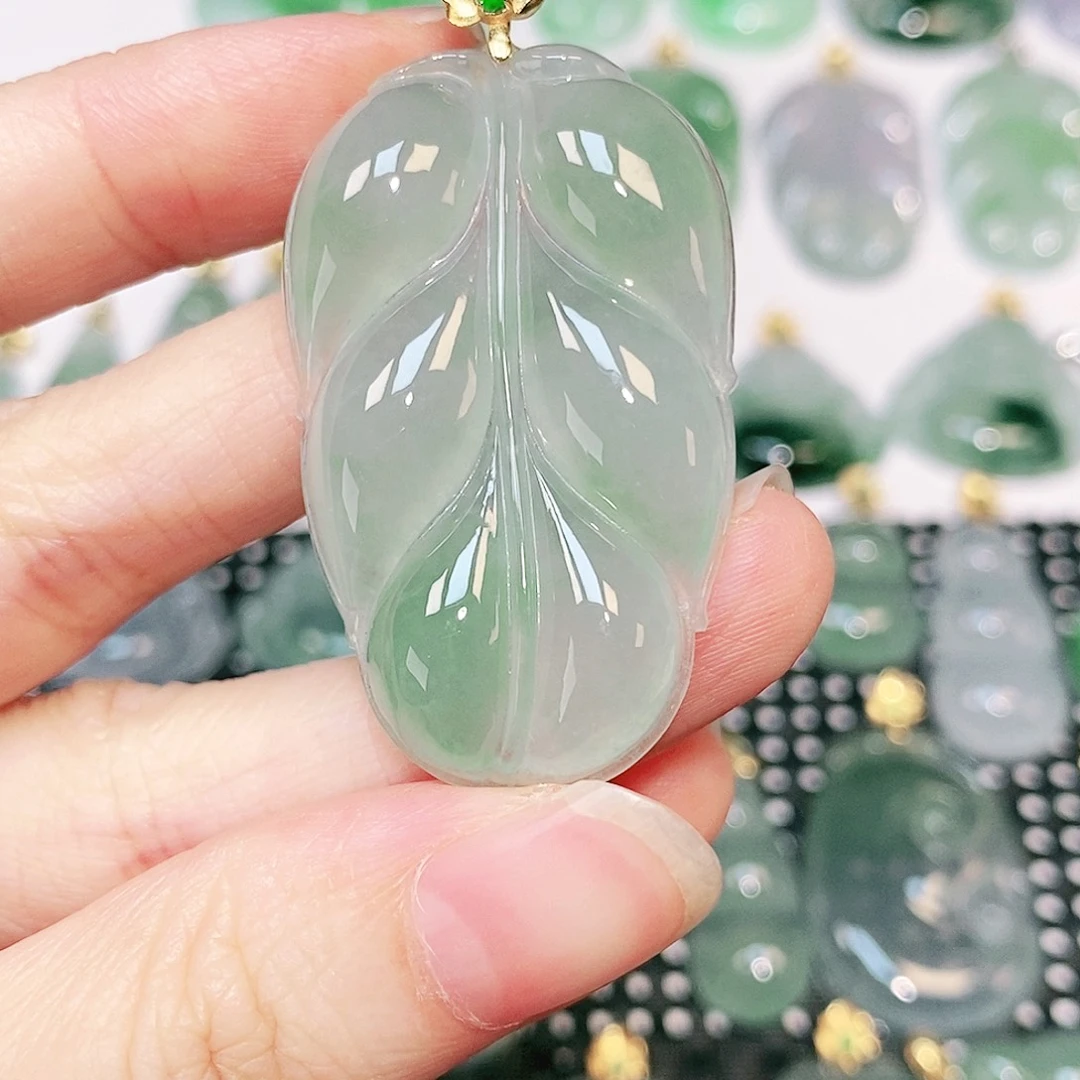 吊坠(不含链)18K金镶嵌翡翠