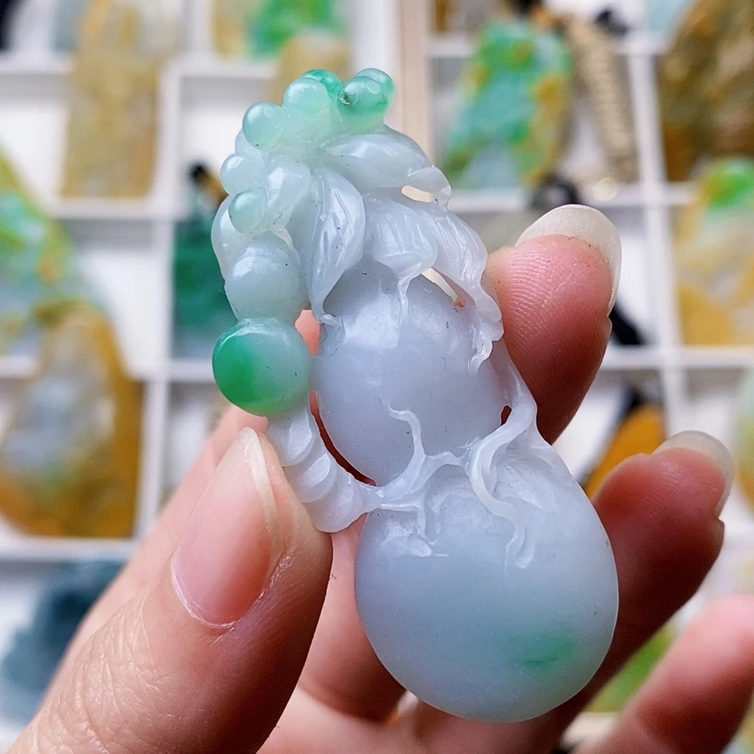 定制翡翠未镶嵌翡翠