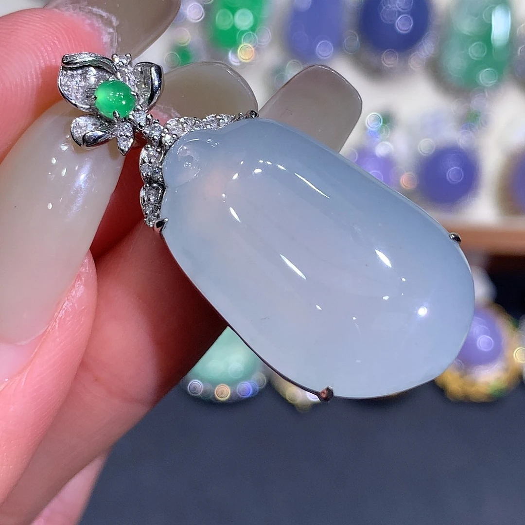 翡翠18K金镶嵌吊坠(不含链)