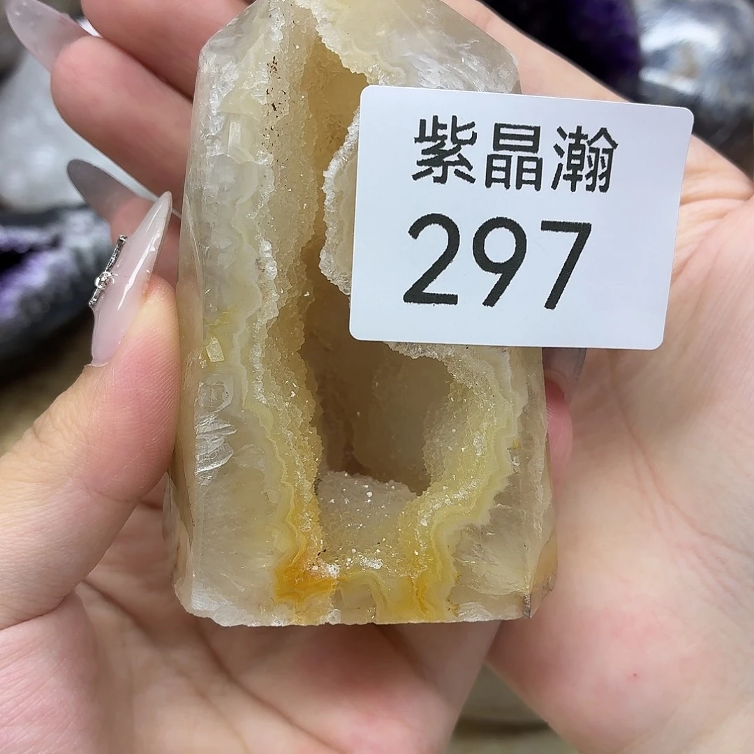 未镶嵌大型摆件（非配饰）水晶
