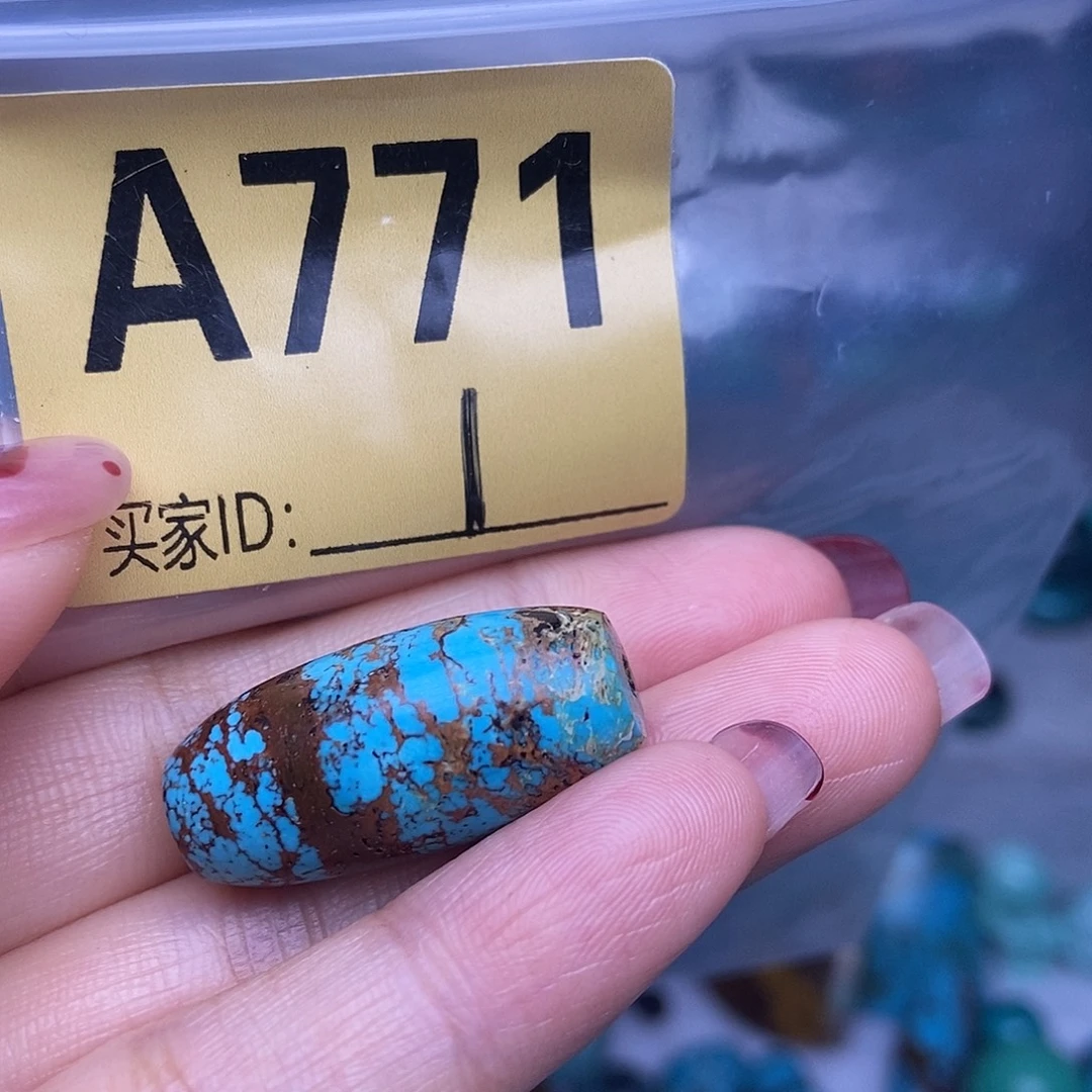 十堰原生态绿石头特色手工配饰