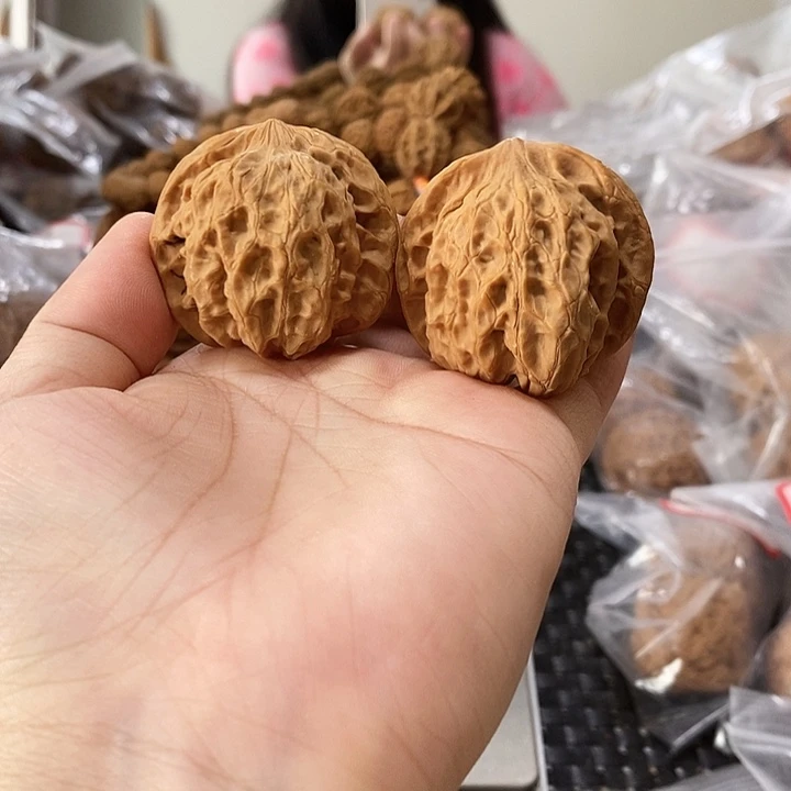 文玩核桃吊坠刘老四39修