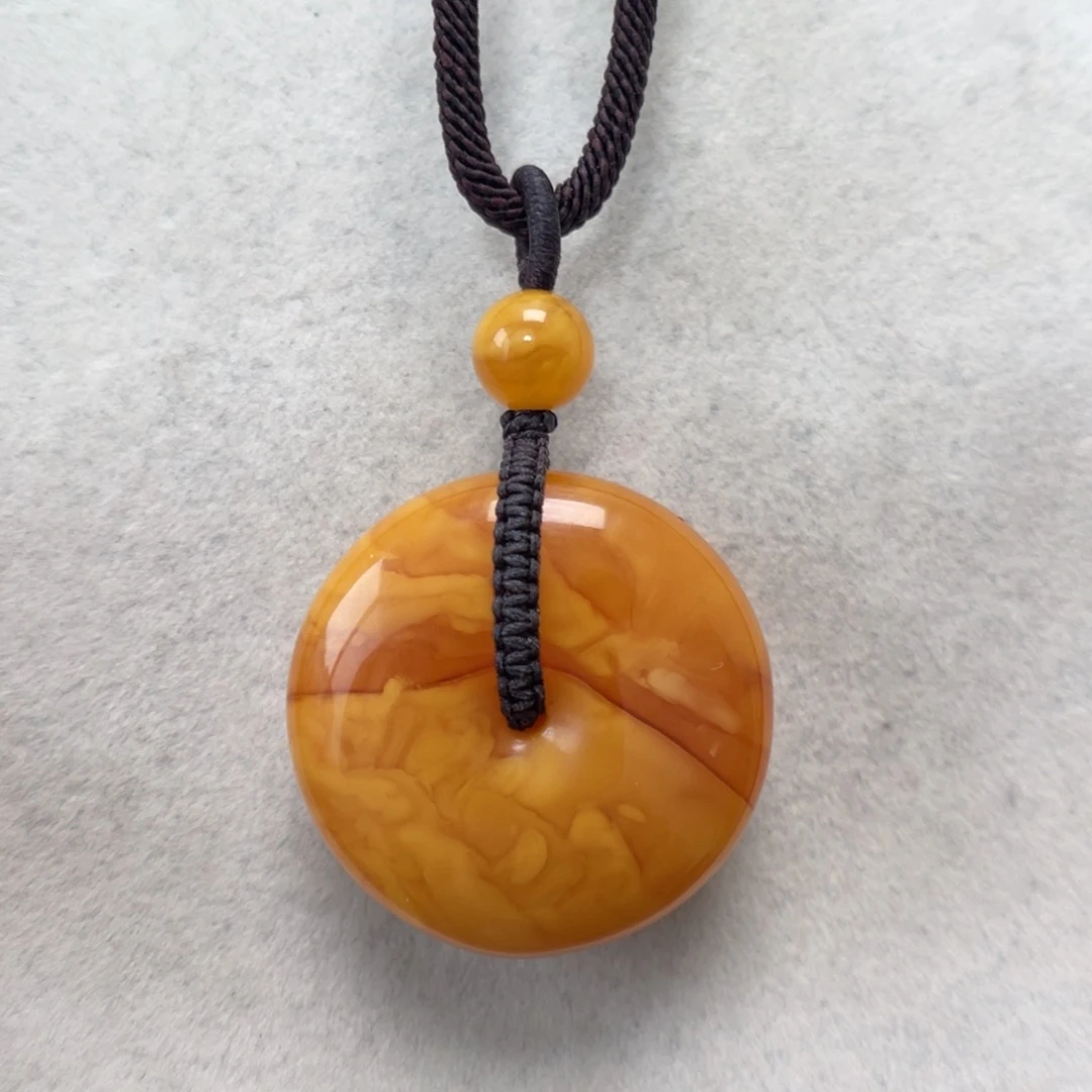 蜜蜡未镶嵌颈饰蜜蜡