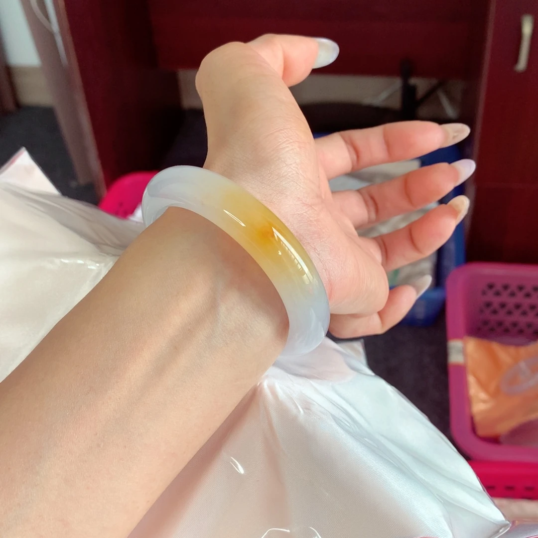 未镶嵌手镯翡翠53.3黄翡沾边 富贵满天 小柒
