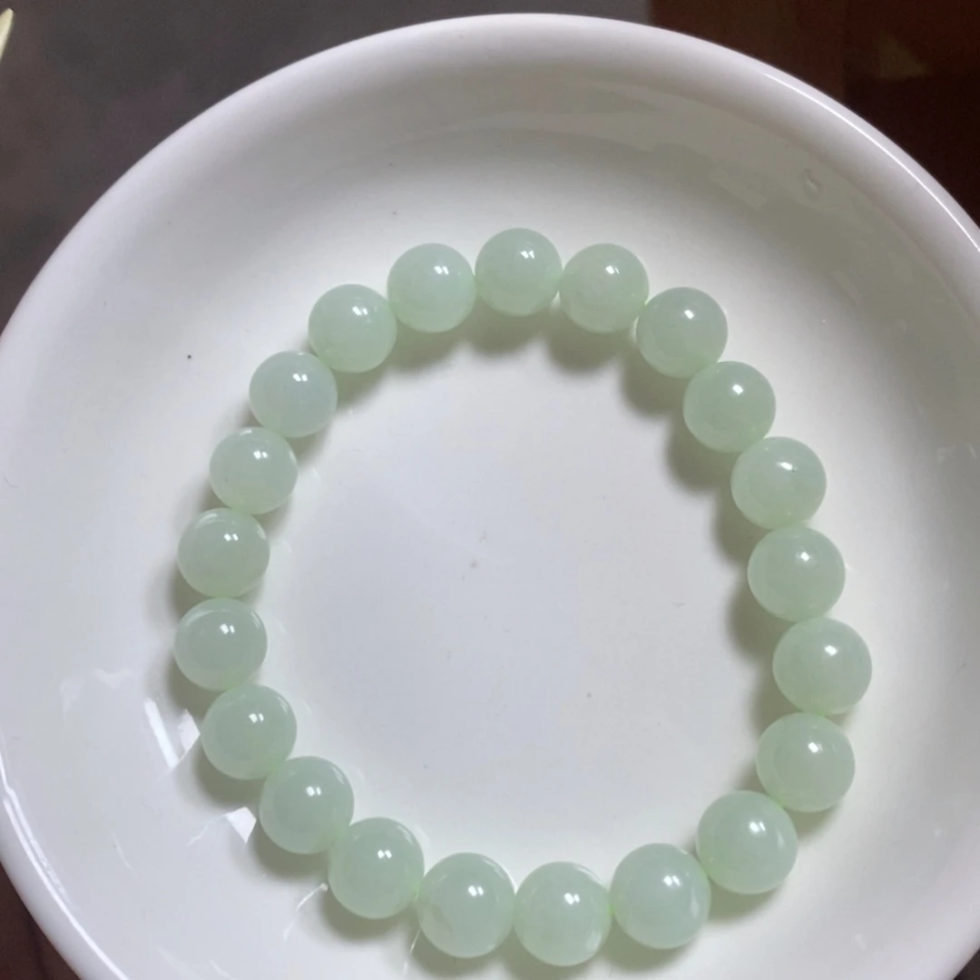 翡翠未镶嵌手链晴绿底卡8.8