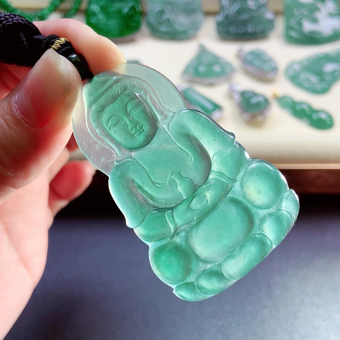 【闪购商品】翡翠颈饰未镶嵌天然