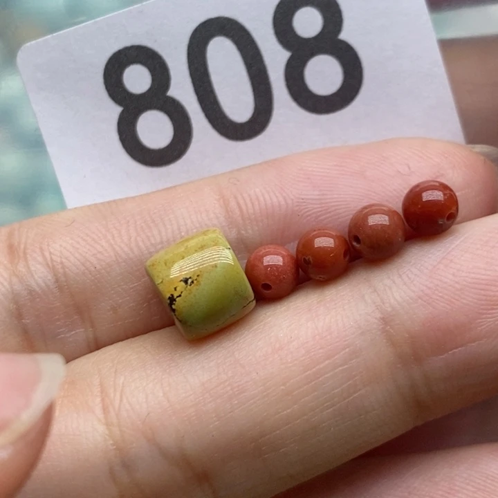 南红玛瑙未镶嵌珠宝奇石