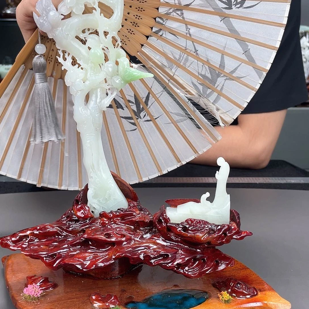 未镶嵌和田玉摆件