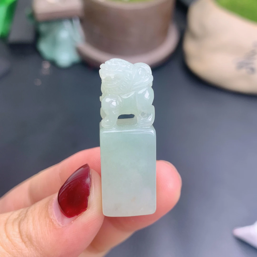 天然缅甸a货翡翠冰润貔貅印章15.62g