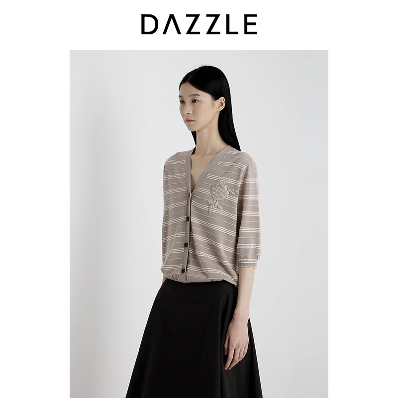 DAZZLE 地素毛衣2025年夏季深蓝色毛织开衫2J2E517