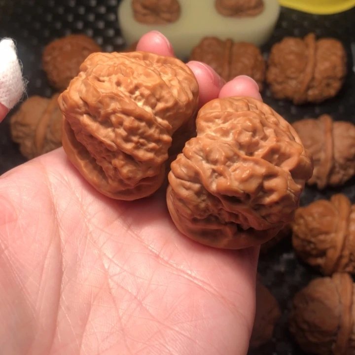 文玩核桃把件酉*蛤蟆