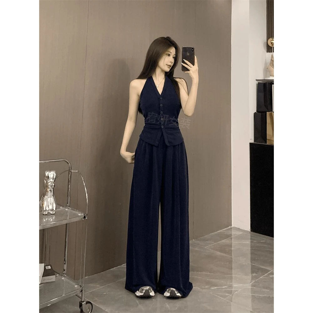 气质穿搭一整套时尚气质挂脖V领吊带松紧腰阔腿裤套装新款两件套