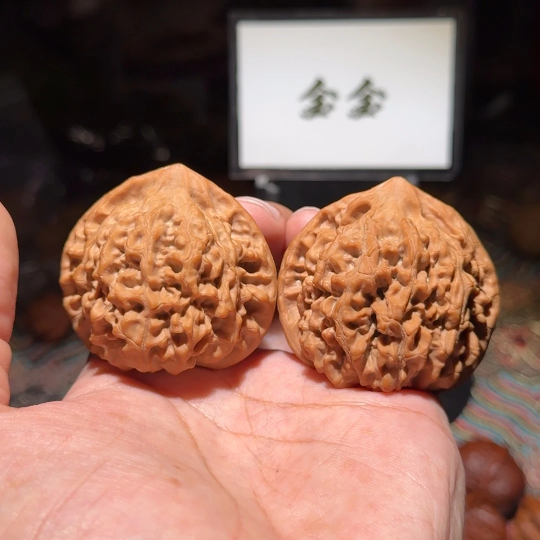 把件核桃123官帽，尺寸49 43 43