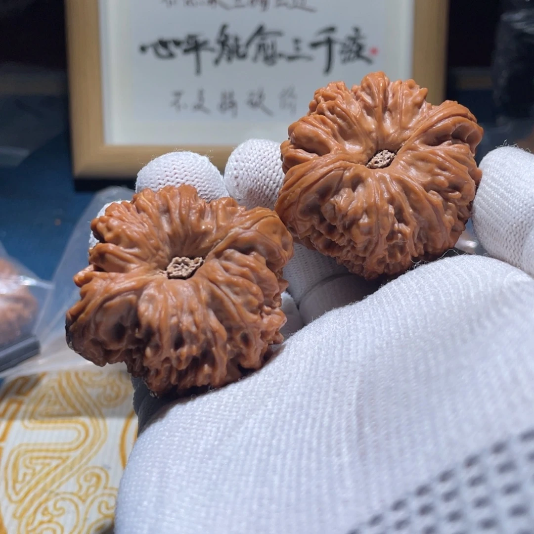 吊坠文玩核桃南疆