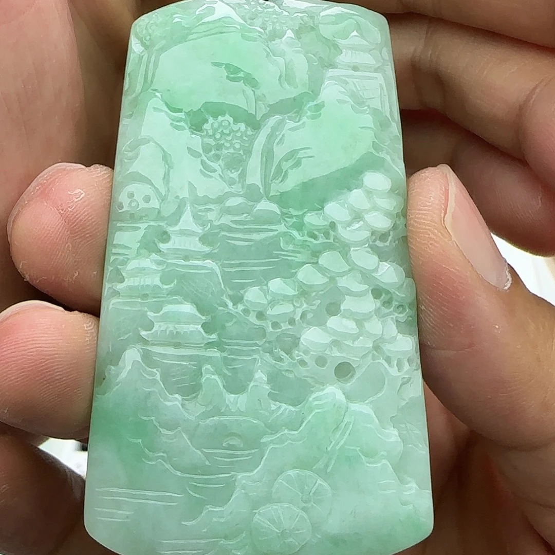 翡翠未镶嵌颈饰翡翠