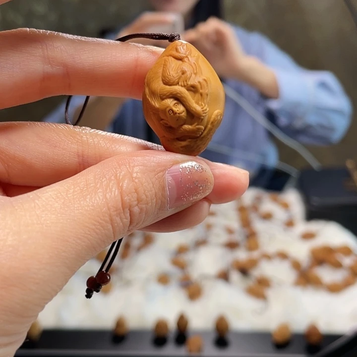 橄榄核吊坠橄榄核