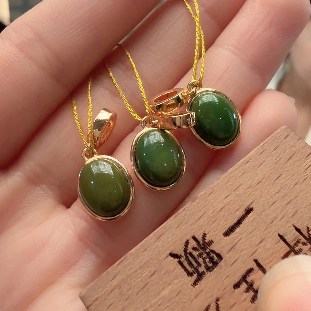 绿松石未镶嵌颈饰