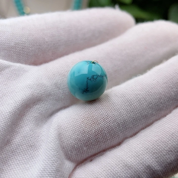 绿松石配饰未镶嵌