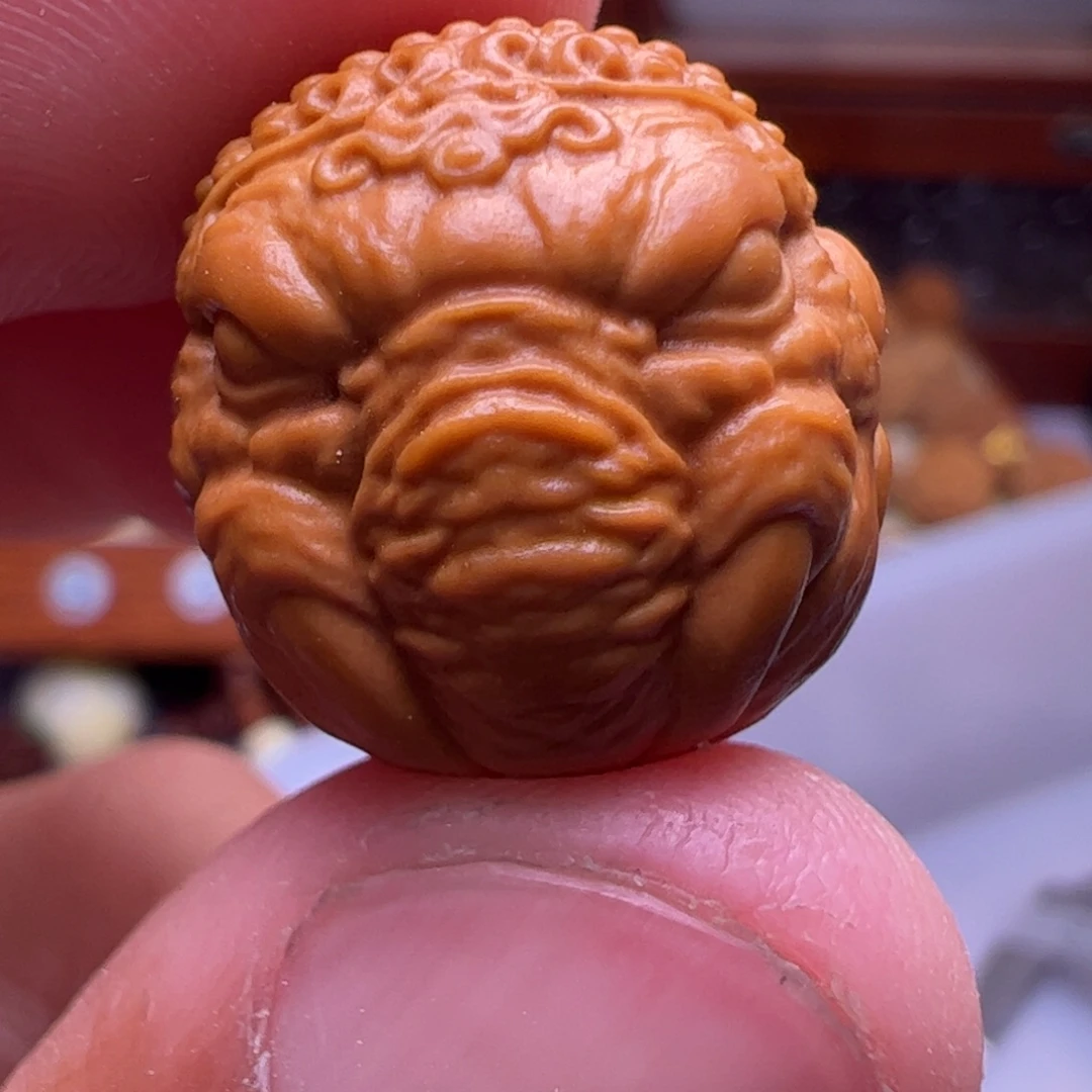 吊坠猴头核桃精工大牙福利