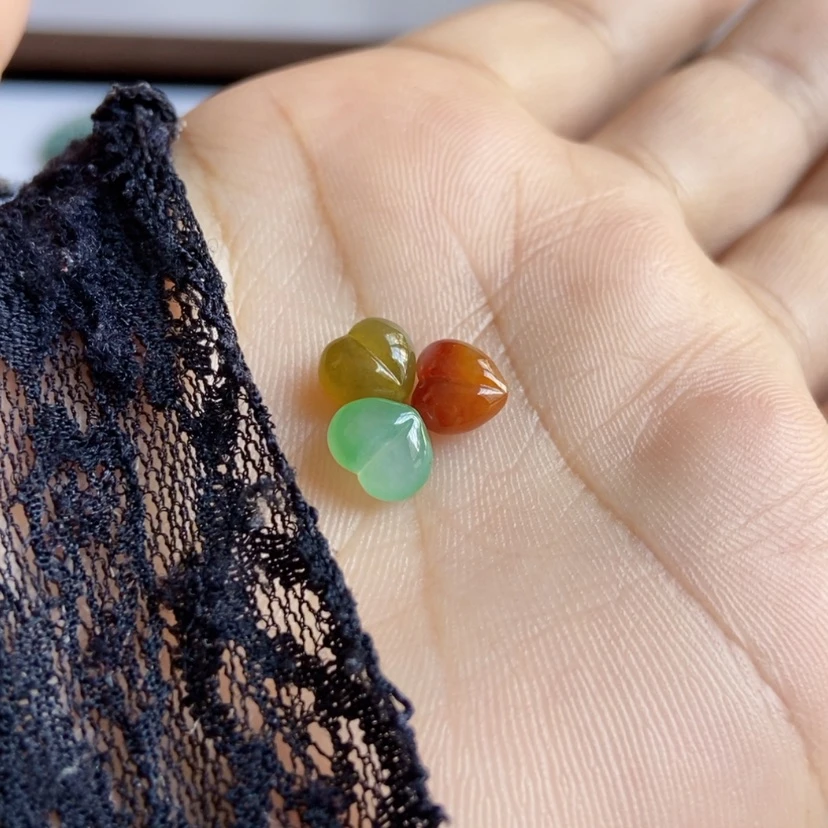 【闪购商品】未镶嵌定制翡翠桃心