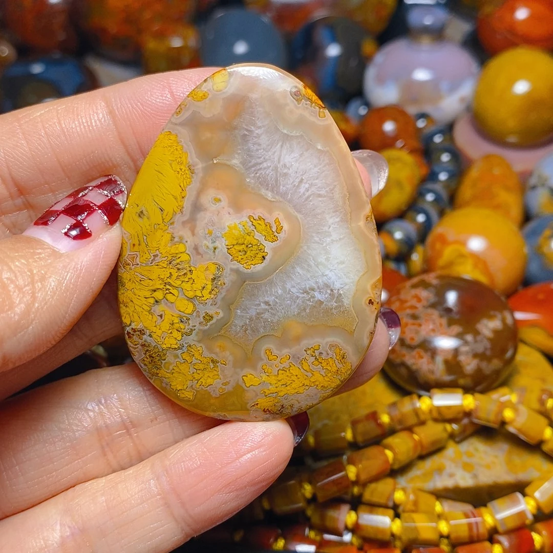 玛瑙/玉髓未镶嵌颈饰