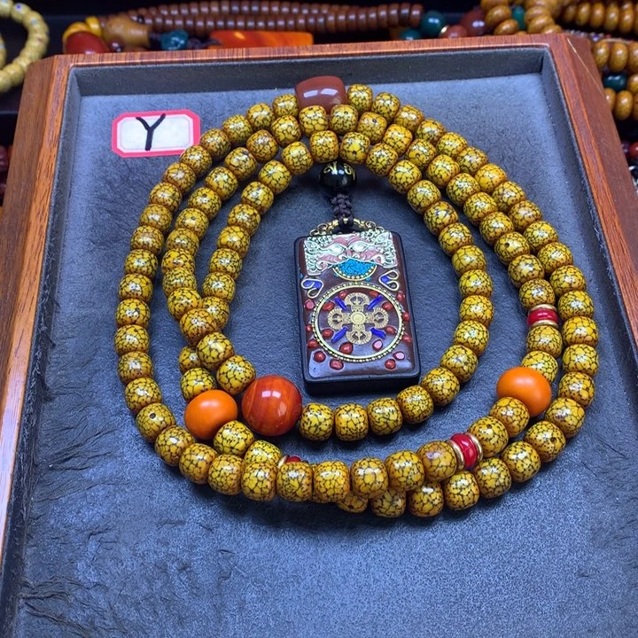 星月菩提吊坠菩提