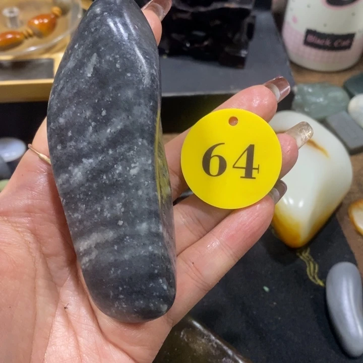 未镶嵌和田玉（糖玉）挂件