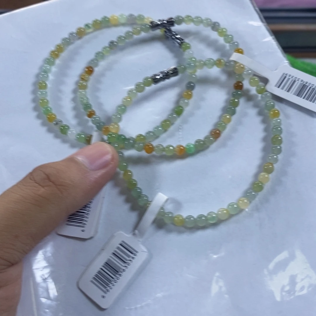 定制翡翠未镶嵌缅甸翡翠a货卡4.5多样性发货