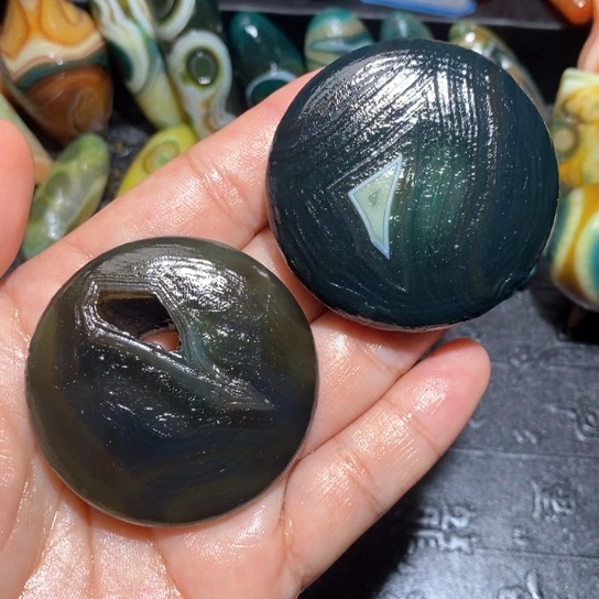 石英质玉珠宝半成品未镶嵌那*是