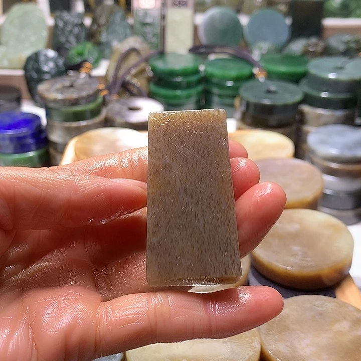 和田玉未镶嵌珠宝半成品