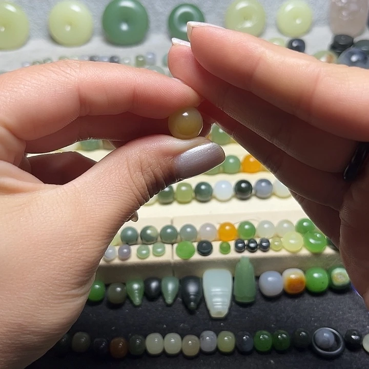 手链未镶嵌和田玉（糖玉）让**恩