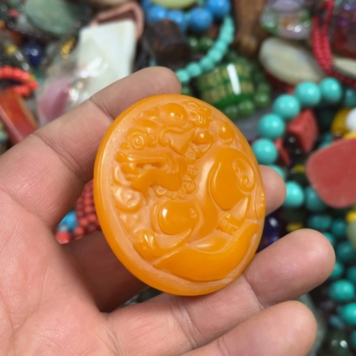 未镶嵌和田玉（糖玉）挂件