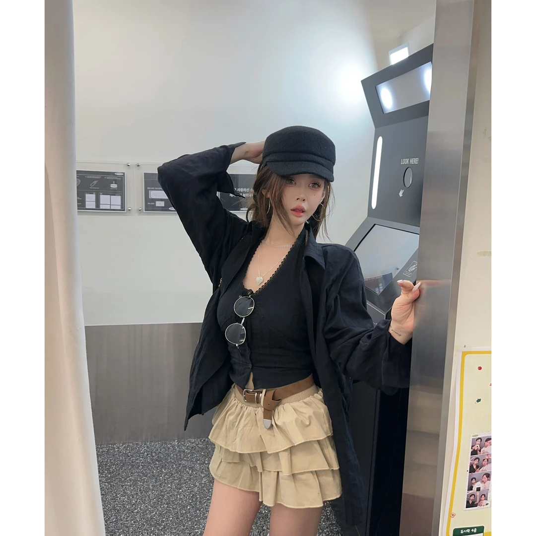 21DEGREES黑色宽松休闲衬衣黑色V领背心吊带卡其色荷叶边蛋糕裙