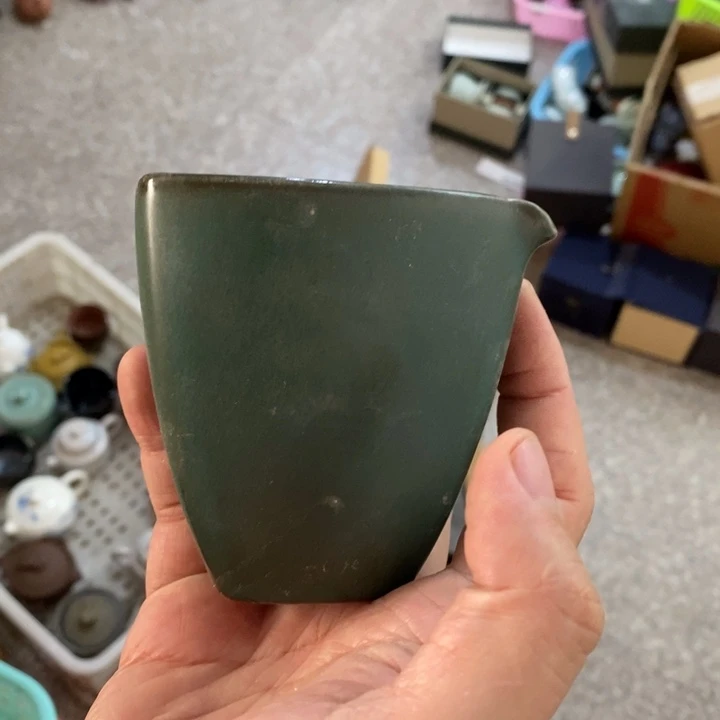 陶瓷艺术品及陶瓷壶壶