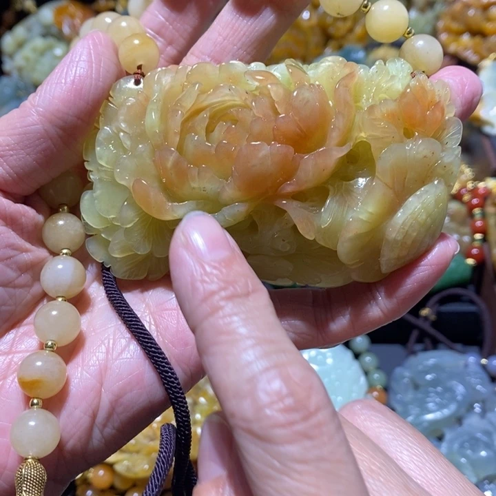 岫玉岫玉吊坠未镶嵌