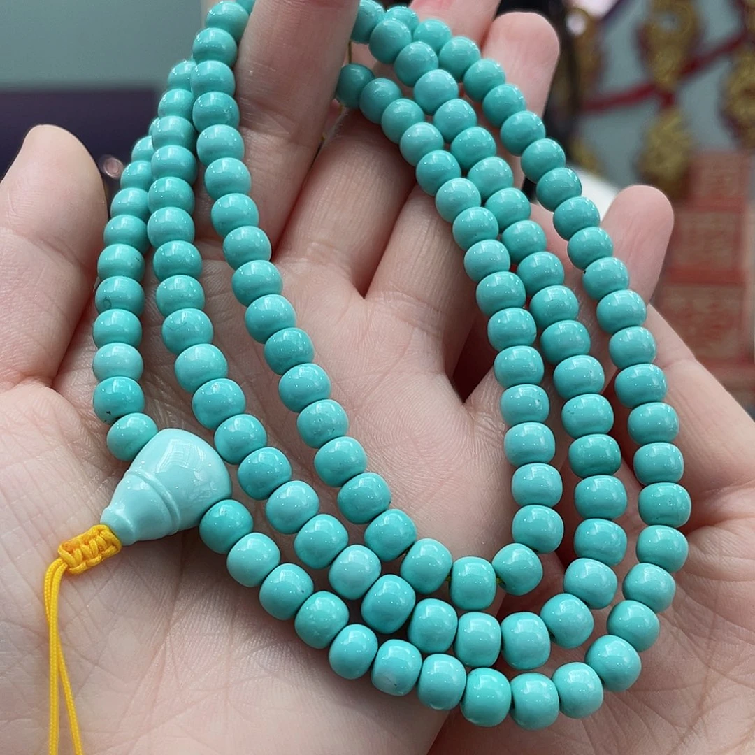 绿松石颈饰未镶嵌