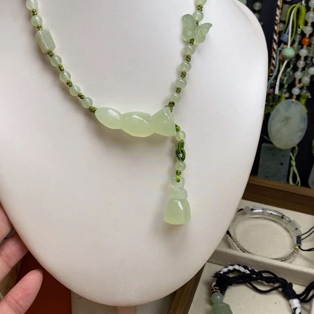 蛇纹石玉未镶嵌岫玉