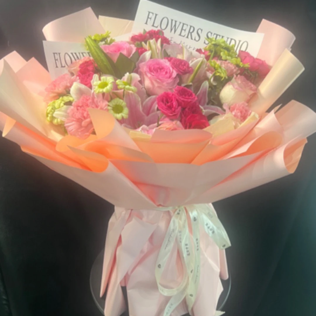 粉色系混搭花束清新款