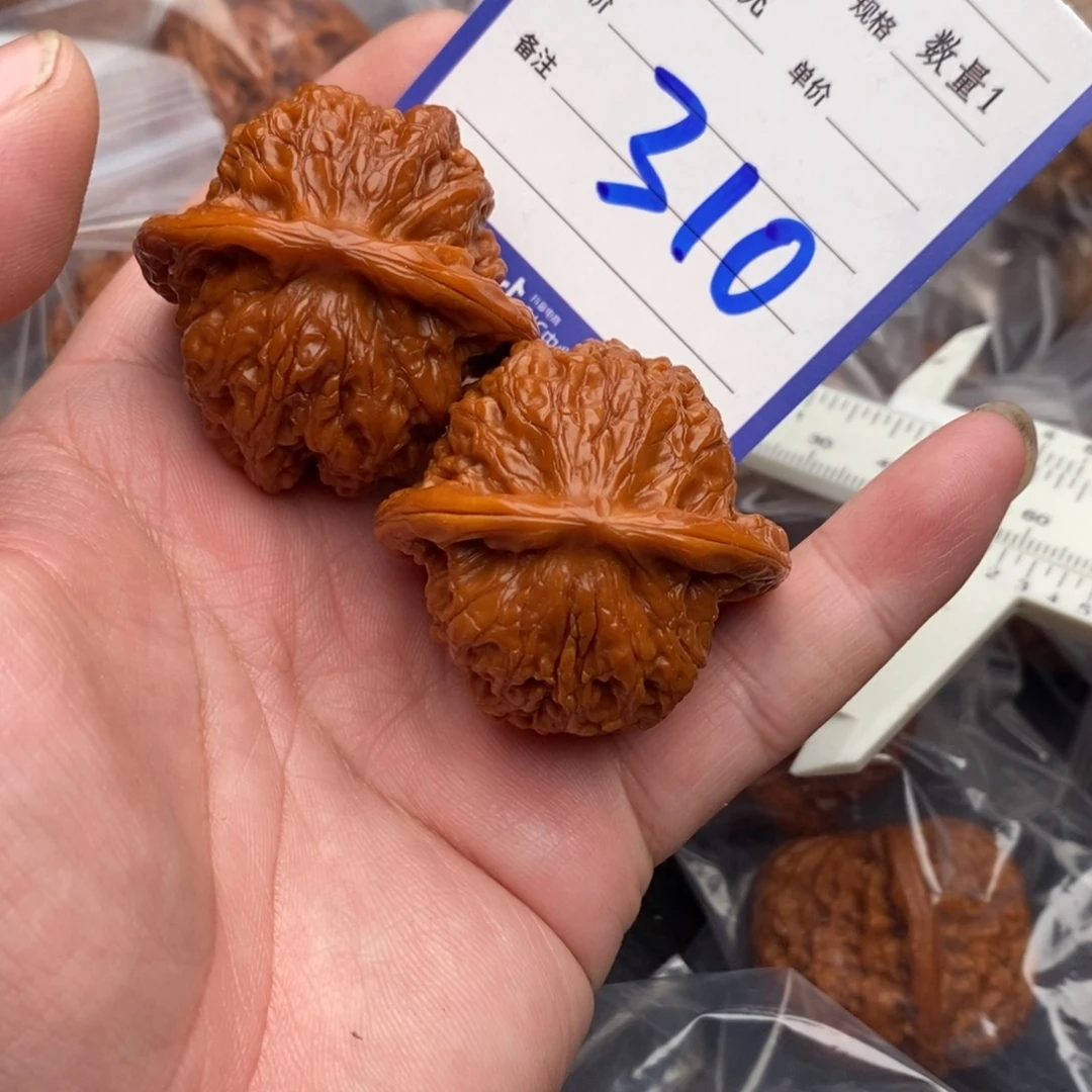 桃核把件血麒麟41wom