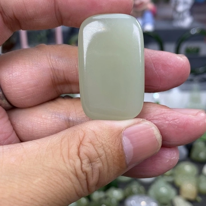 和田玉颈饰未镶嵌江