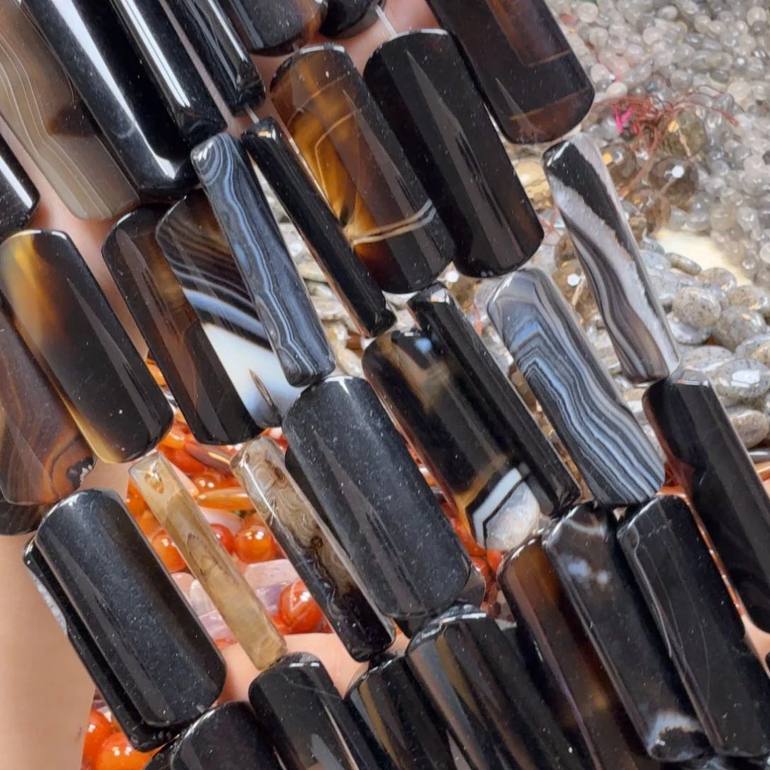 水晶珠宝半成品未镶嵌黑玛恼扁管一条