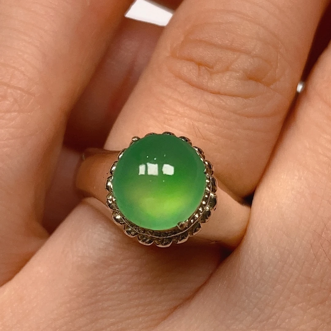 慧***慧未镶嵌戒指翡翠翡翠蛋面