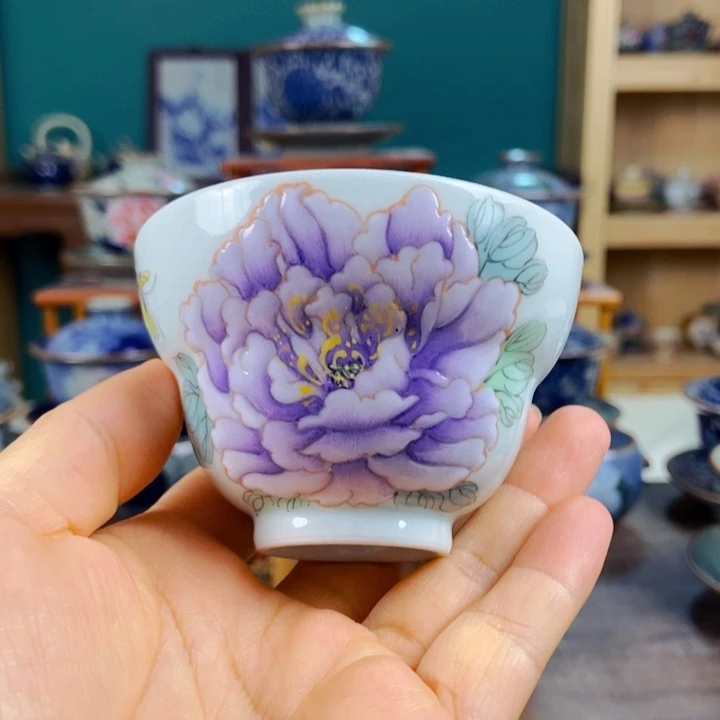 瓷片手工制作工艺精湛等特点