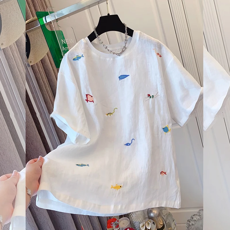 胖妹妹大码夏季新品彩色小鱼动物刺绣圆领短袖T恤女宽松显瘦上衣