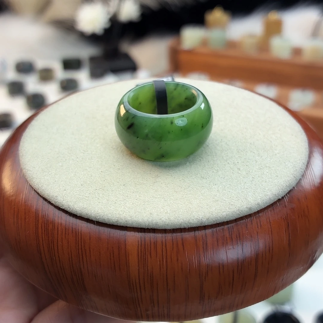 和田玉未镶嵌戒指i146碧玉圆切16.9mm